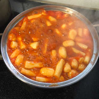 미쓰리떡볶이 just 10 min 패키지 — 5점을 준 리뷰어가 2018년 5월 올린 사용 사진
