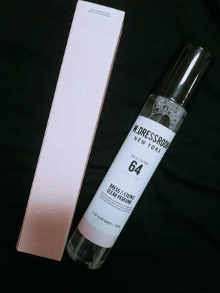 더블유드레스룸 드레스퍼퓸 150ml — 5점을 준 리뷰어가 2018년 8월 올린 사용 사진