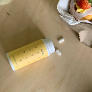 힐링팩토리 오늘도 가볍게 저분자 피쉬 콜라겐 정 — 5점을 준 리뷰어가 2020년 3월 올린 사용 사진