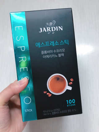 (주)쟈뎅 쟈뎅 에스프레소 스틱 아메리카노 블랙 — 3.67점을 준 리뷰어가 2018년 10월 올린 사용 사진