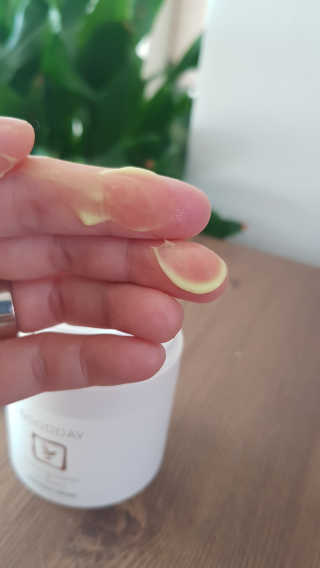 GoodDay Skincare GoodDay 강황크림 50g — 5점을 준 리뷰어가 2020년 1월 올린 사용 사진