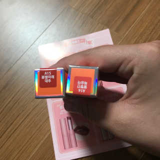 [블랙루즈] 에어 핏 벨벳 틴트3 택1+랜덤1 — 5점을 준 리뷰어가 2019년 3월 올린 사용 사진