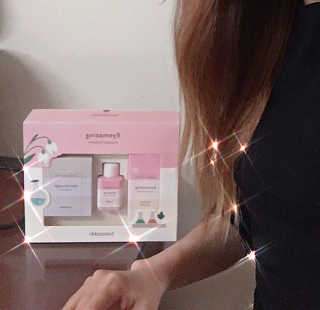 토모토끼 아이메이징 앰플 트리트먼트 스페셜 세트 — 5점을 준 리뷰어가 2019년 11월 올린 사용 사진