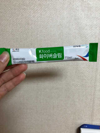 두루원 똥기사의 Kfood 화이버슬림 — 2.83점을 준 리뷰어가 2018년 7월 올린 사용 사진