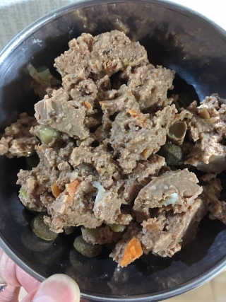 [펫토리아] BEST 한캔뚝딱 강아지 캔간식 — 5점을 준 리뷰어가 2019년 3월 올린 사용 사진