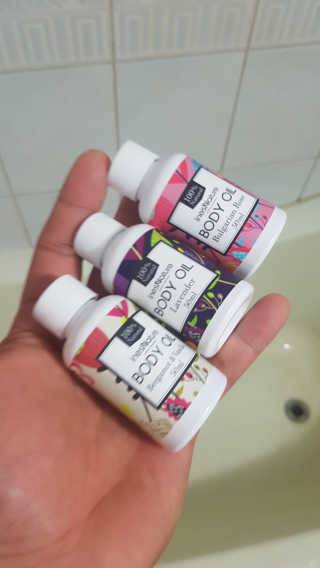 이네스네이쳐 천연 바디오일 미니 3종세트 50ml — 5점을 준 리뷰어가 2018년 6월 올린 사용 사진
