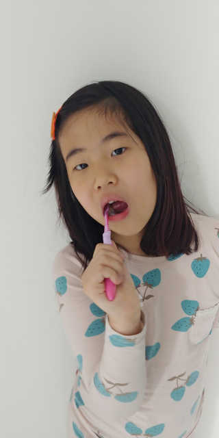 메디덴코 투투스 키즈 어린이 치약 — 5점을 준 리뷰어가 2020년 3월 올린 사용 사진