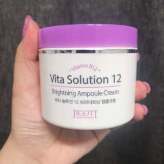 지고트 비타솔루션12 브라이트닝 앰플 크림 100ml — 5점을 준 리뷰어가 2019년 7월 올린 사용 사진