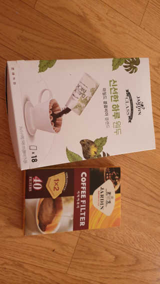 (주)쟈뎅 [쟈뎅] 클래스 신선한 하루 원두+여과지 SET — 5점을 준 리뷰어가 2019년 3월 올린 사용 사진