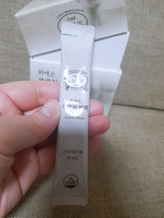 [하우투잇] 뤼에르 쿠르브 블랙 10ml x 30포 총 300ml — 5점을 준 리뷰어가 2020년 3월 올린 사용 사진