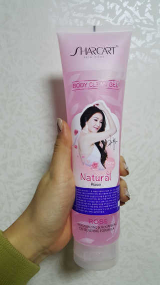 줌마들도 인정한 샤카트 페이스앤바디 필링젤 310ml — 5점을 준 리뷰어가 2018년 4월 올린 사용 사진