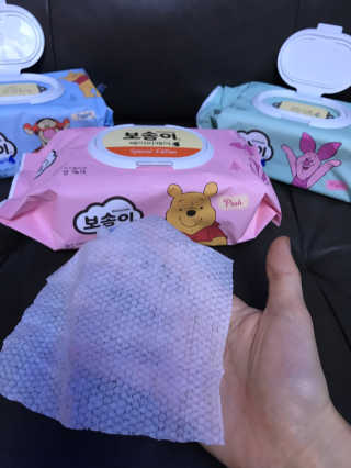 보솜이 아기물티슈 베이비케어 푸에디션 캡 74매 10입 — 5점을 준 리뷰어가 2019년 4월 올린 사용 사진