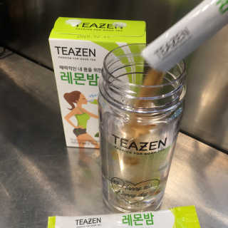 티젠 레몬밤 + 마이보틀 — 4.67점을 준 리뷰어가 2018년 7월 올린 사용 사진