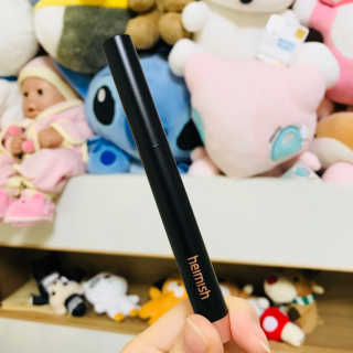 헤이미쉬 데일리즘 코랄릭 스틱 아이 섀도우 — 4.5점을 준 리뷰어가 2018년 3월 올린 사용 사진