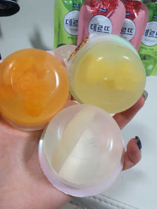 데르뜨 떠먹는 과일 3종, 짜먹는 과일 2종 총 10개 체험 — 5점을 준 리뷰어가 2020년 3월 올린 사용 사진