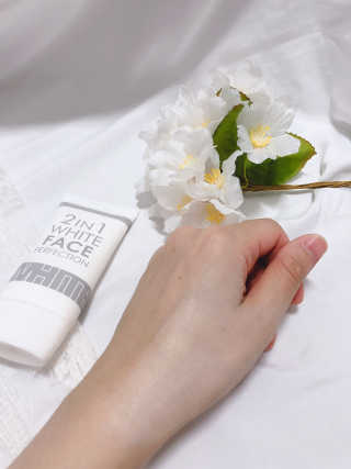 피움 스킨바리스타 2in1 화이트 페이스 퍼펙션 50ml — 5점을 준 리뷰어가 2019년 6월 올린 사용 사진