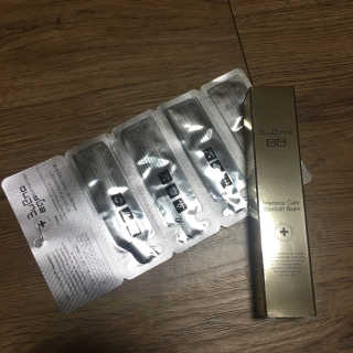 브에노 재생비비크림 — 4점을 준 리뷰어가 2017년 11월 올린 사용 사진