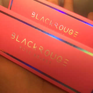 [블랙루즈] 로즈 벨벳 립스틱 택1+랜덤1 — 5점을 준 리뷰어가 2019년 1월 올린 사용 사진