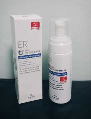 Dr.메디션 ER 네이처 클렌징폼- 오일리스킨용 — 4점을 준 리뷰어가 2018년 7월 올린 사용 사진
