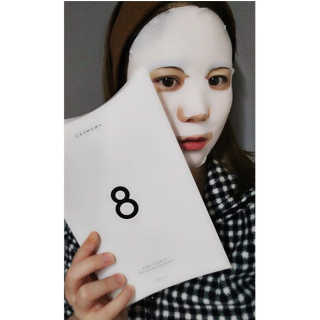 누메로 8 클리어링 모이스처 마스크팩 — 3.5점을 준 리뷰어가 2016년 12월 올린 사용 사진