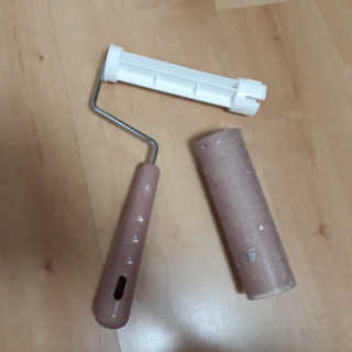 물로 씻어 쓰는 반영구 롤크리너 핸디 모노톤 에디션 — 3.5점을 준 리뷰어가 2019년 8월 올린 사용 사진