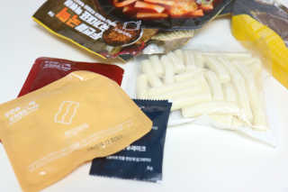 두번째 국떡 국가대표 떡볶이 1팩 + 영미칩 2봉 증정 — 5점을 준 리뷰어가 2019년 2월 올린 사용 사진