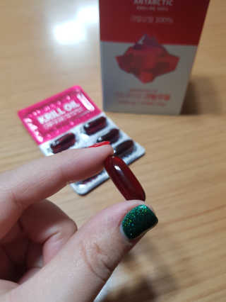 이너블릭 이너타임 크릴오일 — 5점을 준 리뷰어가 2019년 12월 올린 사용 사진