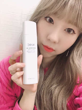 AHC 에이 에이치 씨 미니멀 10 워터리 에센스 — 5점을 준 리뷰어가 2018년 12월 올린 사용 사진