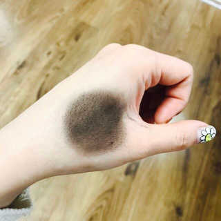 다슈코리아 다슈 안티 헤어로스 헤어쿠션 16g — 3.5점을 준 리뷰어가 2017년 2월 올린 사용 사진