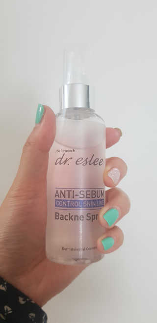 dr.eslee 안티세범 백크네 스프레이 — 4점을 준 리뷰어가 2019년 3월 올린 사용 사진