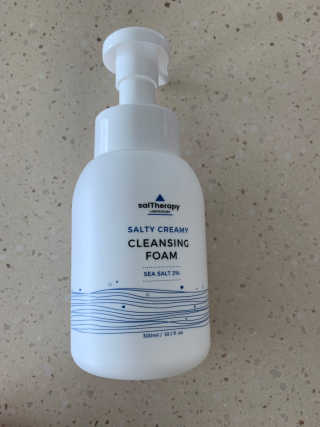 솔테라피 솔티 크리미 클렌징폼 300ml — 3.5점을 준 리뷰어가 2019년 5월 올린 사용 사진