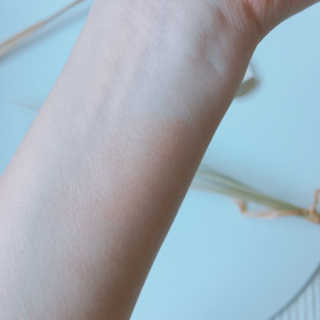 셀레뷰 엣지 페이스 블러셔 — 4점을 준 리뷰어가 2017년 10월 올린 사용 사진