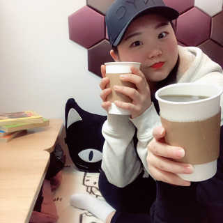 [공간 만화카페] 1인당 3시간 이용+음료 1잔, 2인Set — 5점을 준 리뷰어가 2019년 1월 올린 사용 사진