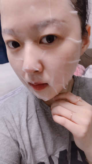 메이베나 1일 1팩 뽑아쓰는 마스크팩 — 5점을 준 리뷰어가 2019년 1월 올린 사용 사진