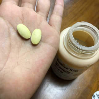 [메이준뉴트리] 멀티비타민and미네랄 1병, 1개월 분 — 5점을 준 리뷰어가 2020년 3월 올린 사용 사진