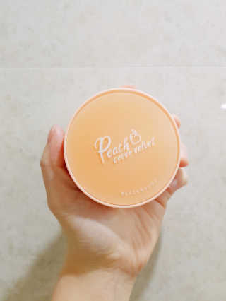 [블랙루즈] 피치 커버 벨벳 쿠션 2종 중 택1 — 4점을 준 리뷰어가 2019년 10월 올린 사용 사진