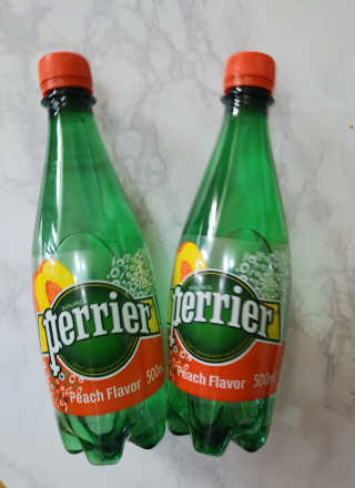 페리에 피치 500ml PET — 5점을 준 리뷰어가 2019년 11월 올린 사용 사진