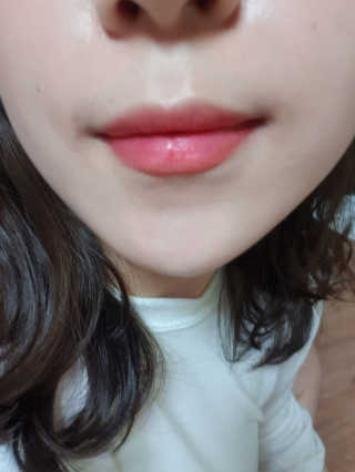 [블랙루즈] 컬러 락 하트 틴트 1+1 — 5점을 준 리뷰어가 2019년 8월 올린 사용 사진