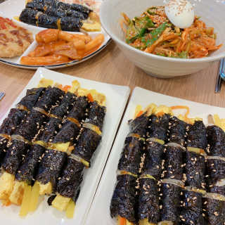 [아제꼬마김밥_은행동] 메뉴 내 20000원 상당 이용권 — 5점을 준 리뷰어가 2019년 2월 올린 사용 사진