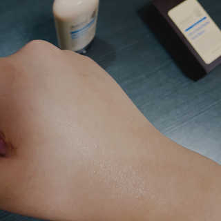 아미니 울트라 시어 버터 스틱 밤 — 5점을 준 리뷰어가 2019년 1월 올린 사용 사진