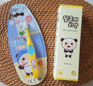 달곰이 어린이 치약+어린이 칫솔 SET — 5점을 준 리뷰어가 2018년 5월 올린 사용 사진