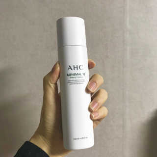 AHC 에이 에이치 씨 미니멀 10 워터리 에센스 — 3점을 준 리뷰어가 2018년 12월 올린 사용 사진