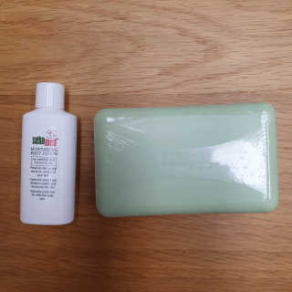 세바메드 클래식 클렌징 바[비누] + 바디로션 15ml — 3점을 준 리뷰어가 2019년 9월 올린 사용 사진