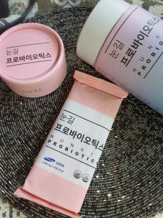 눈길 프로바이오틱스 눈길 콜라겐 프로바이오틱스 — 5점을 준 리뷰어가 2019년 11월 올린 사용 사진