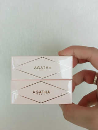 아가타 [AGATHA] 프리미에르 립스틱 — 2.67점을 준 리뷰어가 2018년 5월 올린 사용 사진