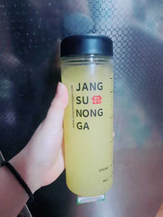 장수농가 리얼깔라만시 원샷 50ml 10팩+보틀 — 5점을 준 리뷰어가 2019년 4월 올린 사용 사진