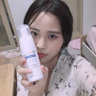 Dr.메디션 ER 네이처 클렌징폼- 오일리스킨용 — 4점을 준 리뷰어가 2018년 7월 올린 사용 사진