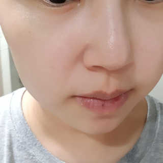 아크웰 아쿠아 클리니티 수분크림 — 4.33점을 준 리뷰어가 2018년 11월 올린 사용 사진