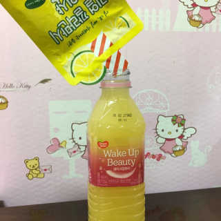 장수농가 리얼깔라만시 원샷 50ml 10팩+보틀 — 5점을 준 리뷰어가 2019년 4월 올린 사용 사진