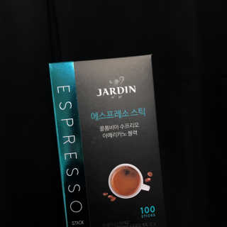 (주)쟈뎅 쟈뎅 에스프레소 스틱 아메리카노 블랙 — 4점을 준 리뷰어가 2018년 10월 올린 사용 사진
